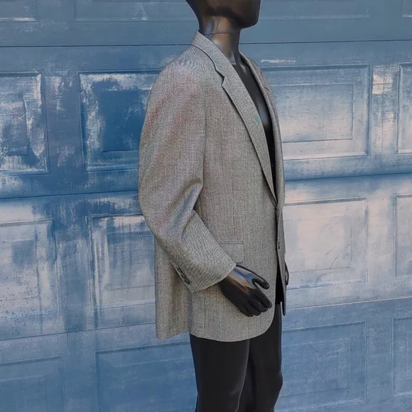 Burberry® Men's Pure Wool Snake Eye pure Wool Fabric Blazer - Picture 13 of 16